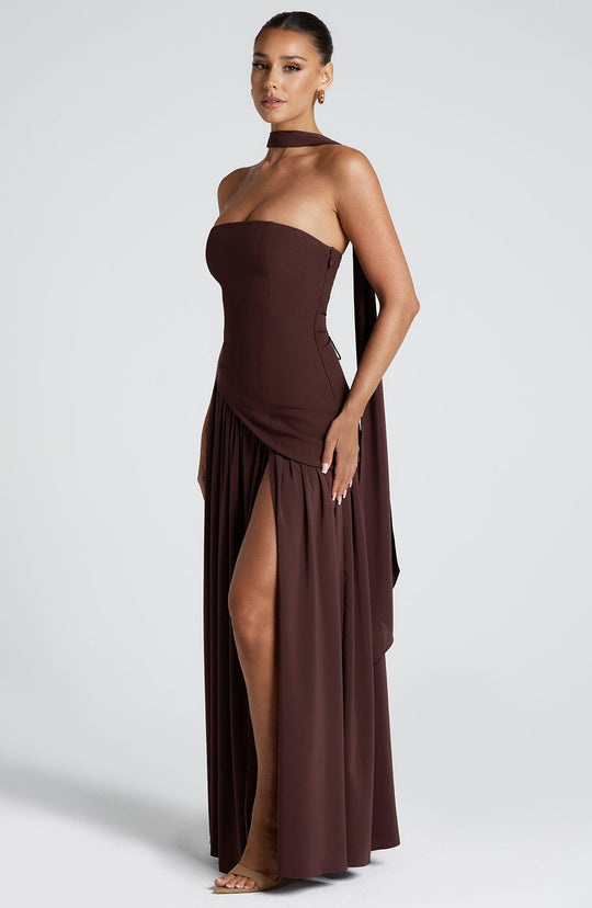 Liva | Elegant, classy long dress