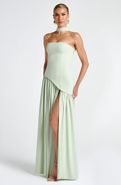 Liva | Elegant, classy long dress