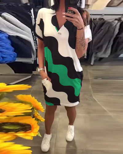 Karina | Dress with Wave Print and V-Neckline