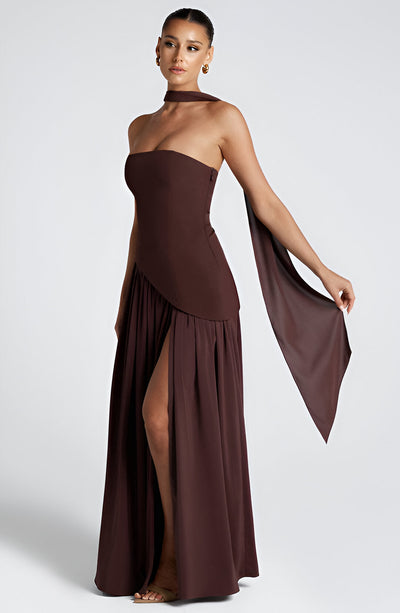 Liva | Elegant, classy long dress