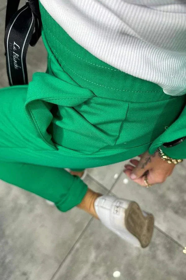 Celine | Trendy set with soft blazer & comfy joggers